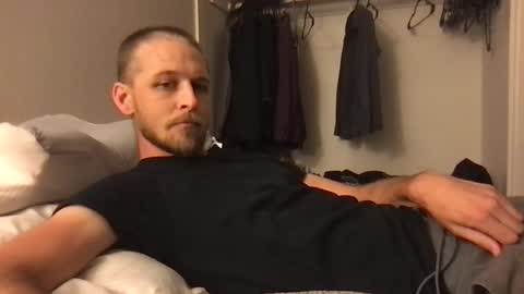 Snapshot of 0000hi0000 chatting on March 3, 4:07 am 0000hi0000 online show from March 3, 4:07 am