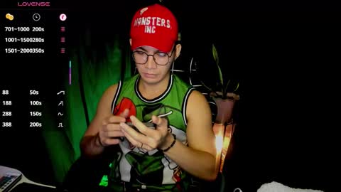 Bruce online show from February 5, 3:22 am