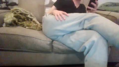 Cute boi online show from September 25, 10:24 pm