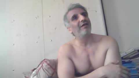 0luvmonkey online show from May 24, 11:48 am