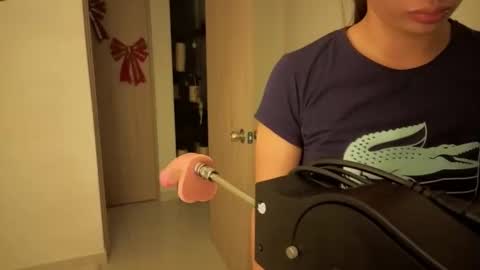 Steven  e online show from November 26, 11:17 pm