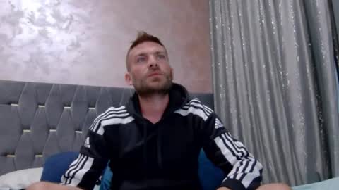 10in_deluxe online show from October 24, 8:11 am