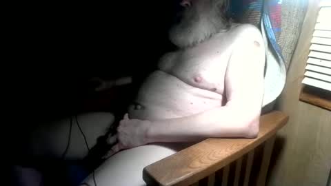 111sandbox online show from April 7, 1:17 am