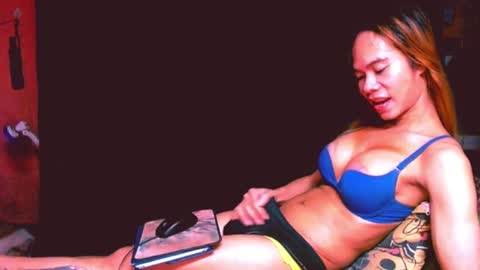 Snapshot of 11inchmistressxxlyka chatting on March 12, 9:56 pm CALL ME BABY online show from March 12, 9:56 pm