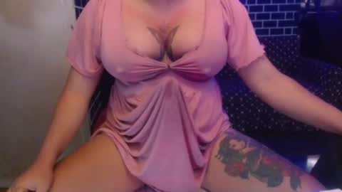  i am trixie im Your Selfsucking Mistress  online show from January 14, 2:06 am