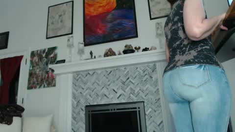 Aurora Willows online show from January 22, 12:49 pm
