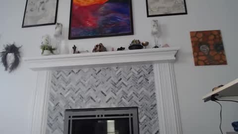 Aurora Willows online show from February 16, 3:41 pm