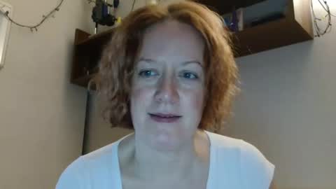 12ennie online show from November 10, 6:34 am