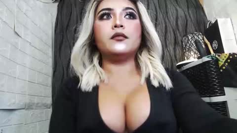 sexy kia online show from October 7, 12:52 am