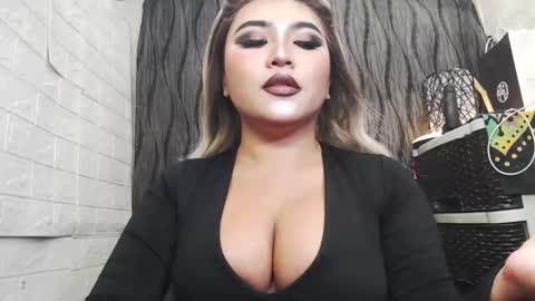 sexy kia online show from October 14, 2:34 am