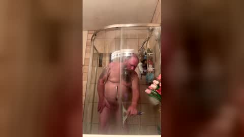 12sil online show from February 10, 1:59 pm