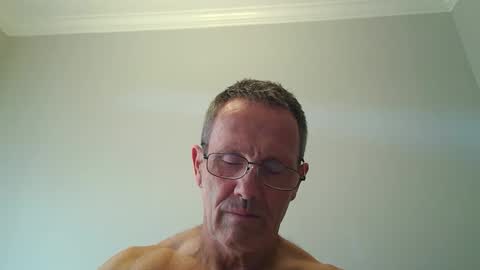 13glanmorfa online show from October 3, 1:52 pm
