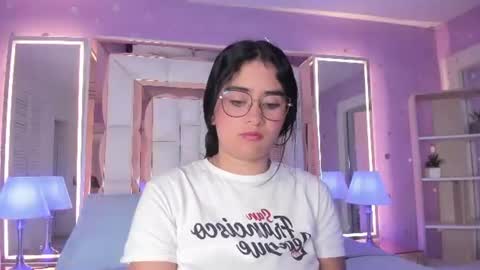 Scarlette  online show from July 22, 3:09 am