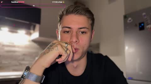 Lance online show from October 21, 5:13 pm