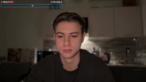 Lance online show from December 5, 3:09 pm