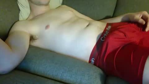 18chillin online show from November 30, 3:54 am