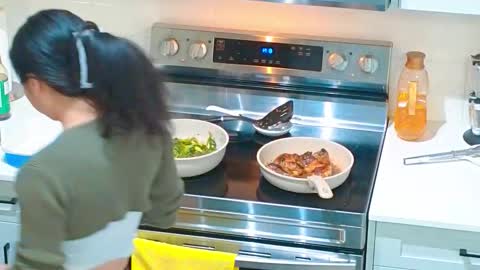 Tong  Ralph online show from March 18, 12:14 am