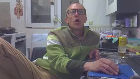 1973man online show from March 15, 8:59 pm