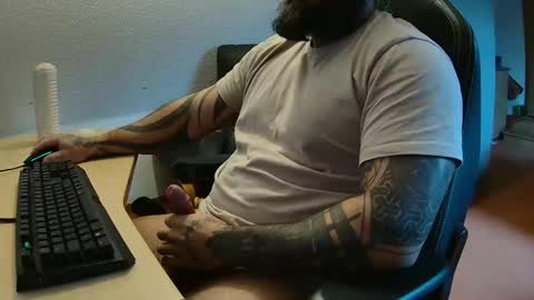 19andre90 online show from November 26, 8:37 am