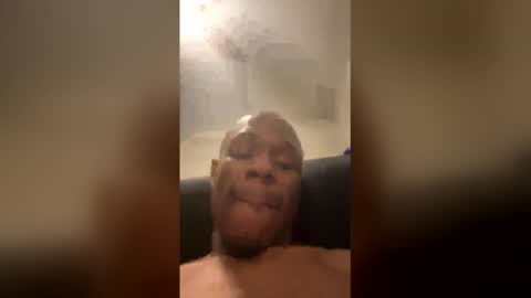 Snapshot of 1_88 chatting on April 2, 3:48 am 1_88 online show from April 2, 3:48 am