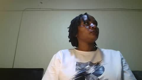 Snapshot of 1_sexylove chatting on November 16, 4:01 pm 1_sexylove online show from November 16, 4:01 pm