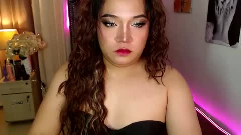 Ekang online show from October 8, 7:33 pm