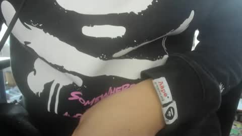 1bigloadasian online show from January 11, 3:50 pm