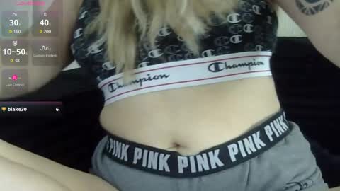 evil queen online show from April 15, 4:14 pm