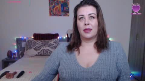 Felicity online show from November 15, 6:00 am