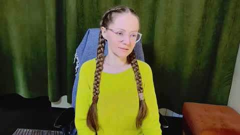 Snapshot of 1goldilocks chatting on February 24, 3:10 pm online show from February 24, 3:10 pm