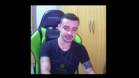 1good_vibes1 online show from October 12, 4:33 am