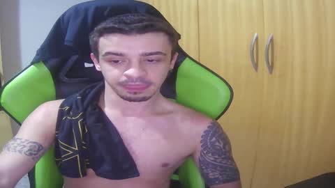 Snapshot of 1good_vibes1 chatting on February 3, 6:22 am 1good_vibes1 online show from February 3, 6:22 am