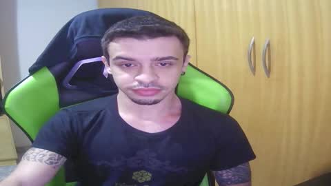 Snapshot of 1good_vibes1 chatting on February 6, 3:55 am 1good_vibes1 online show from February 6, 3:55 am