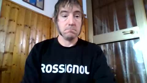 Snapshot of 1guido chatting on October 8, 11:19 am Guido online show from October 8, 11:19 am