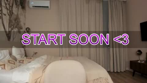 Lily 3 online show from October 2, 3:52 pm