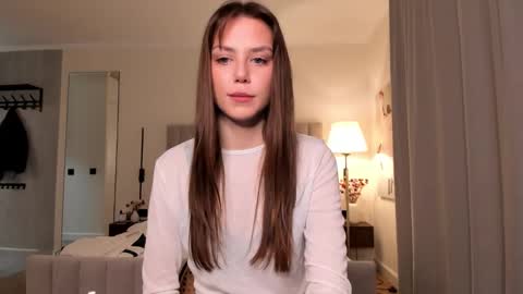 Snapshot of 1i1ypa1mer chatting on March 14, 6:13 pm Lily 3 online show from March 14, 6:13 pm