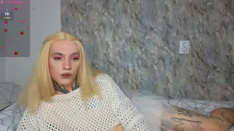 Michelle online show from November 3, 2:02 am