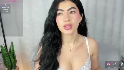 Snapshot of 1m_emily chatting on November 27, 7:16 pm . online show from November 27, 7:16 pm