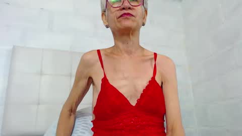 Miss Monserrate online show from February 17, 2:48 pm