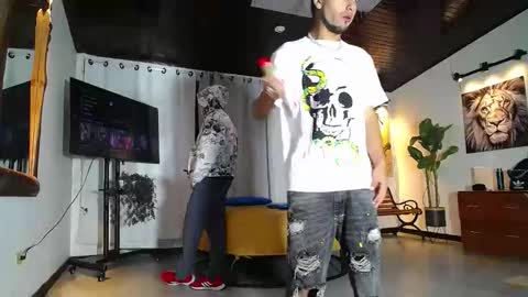 pushman online show from April 14, 11:38 am