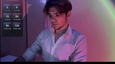 1roberttt online show from October 7, 9:23 pm