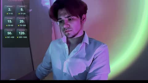 1roberttt online show from October 10, 9:03 pm