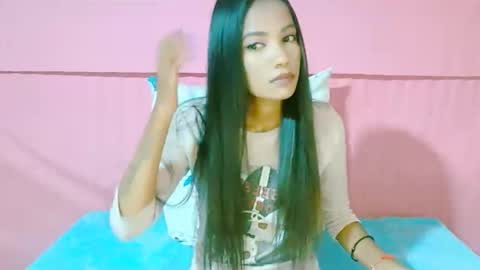 Snapshot of 1sweetindian chatting on February 22, 5:11 pm ....pooja... online show from February 22, 5:11 pm