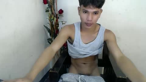 1sweetloverxx online show from December 3, 11:41 am