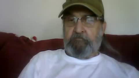 1valentine online show from May 1, 2:32 pm