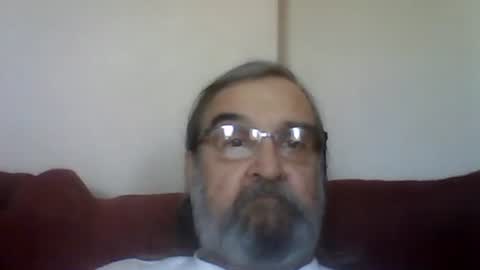 1valentine online show from May 11, 7:11 pm