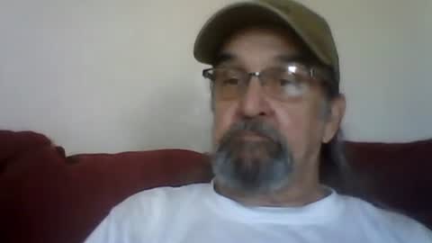 1valentine online show from May 19, 4:24 pm