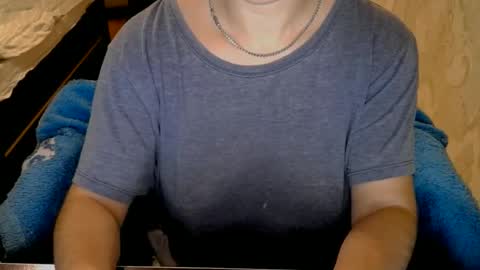 Snapshot of 1your_hot_girls chatting on February 16, 6:43 pm 1your_hot_girls online show from February 16, 6:43 pm