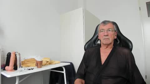 Henk online show from October 21, 12:50 pm