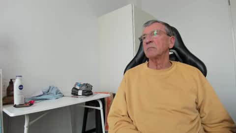 Henk online show from March 12, 3:40 pm